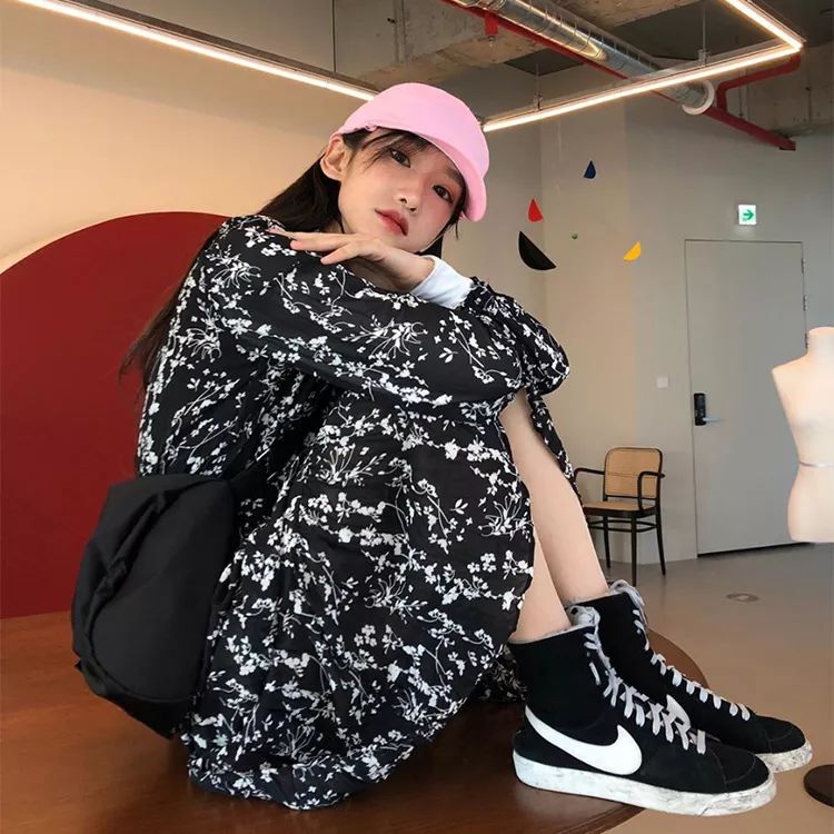 随便穿穿就有时髦感，她的衣品我超羡慕！