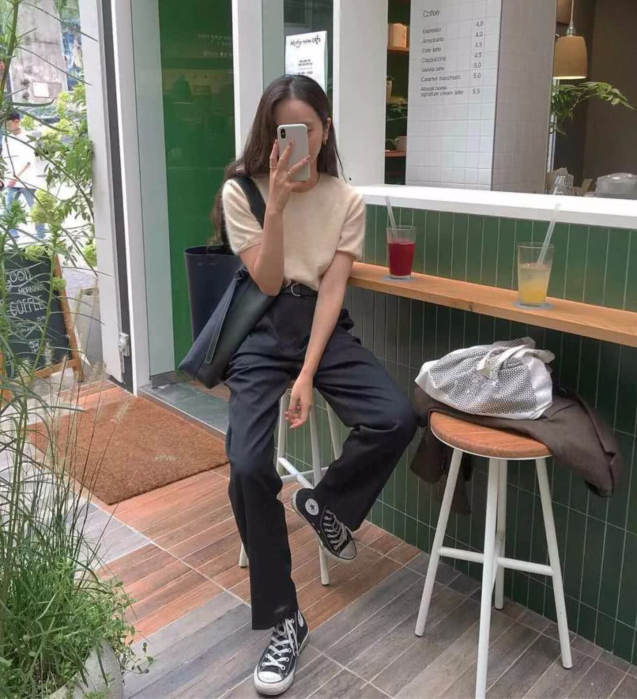 针织衫+拖地裤=秋冬巨洋气穿搭,好看到爆