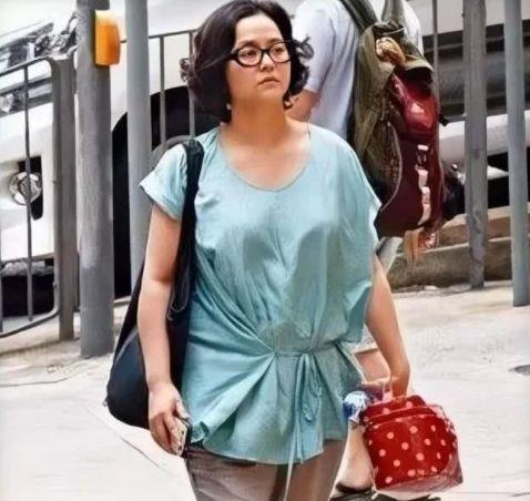 林志颖追她3年被拒,后嫁给富商后被抛弃,如今46岁成大妈