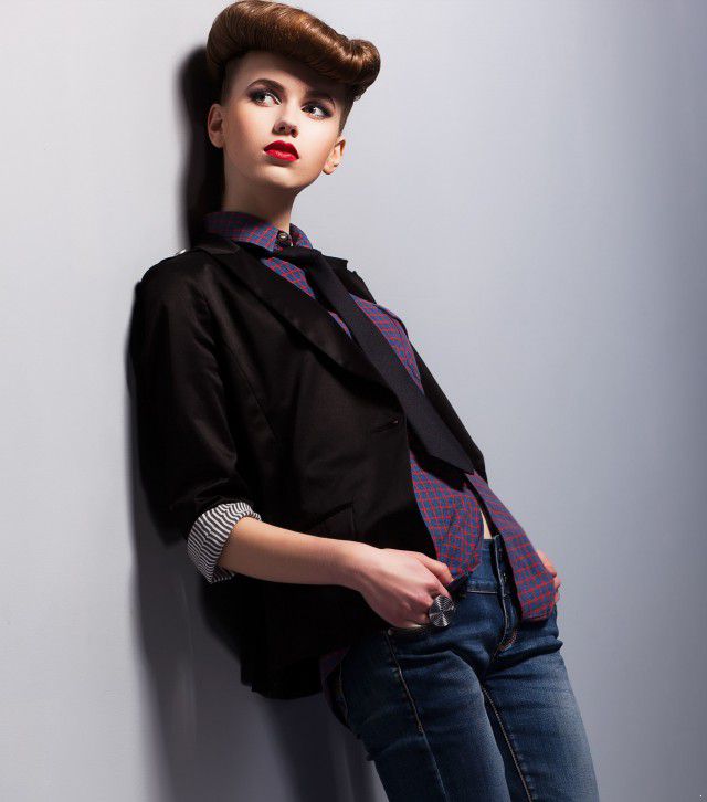 牛仔裤搭配,这几种时髦又减龄的搭配值得一试