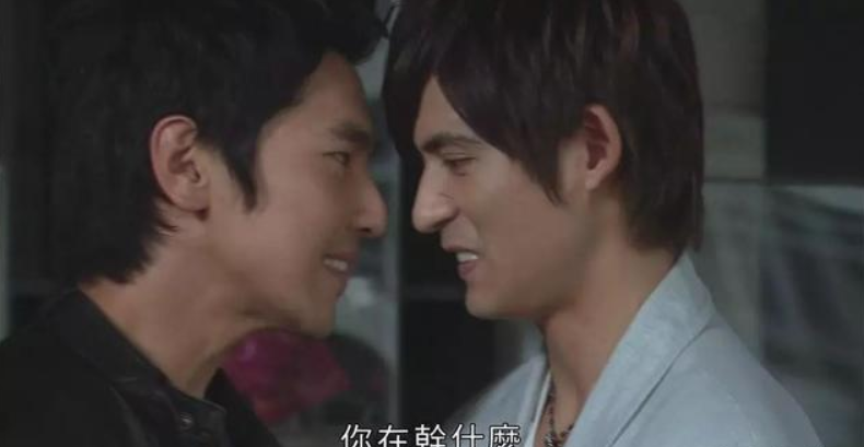 出道就获金钟奖，拥有“整容式演技”，他从电影咖变成了电视剧咖