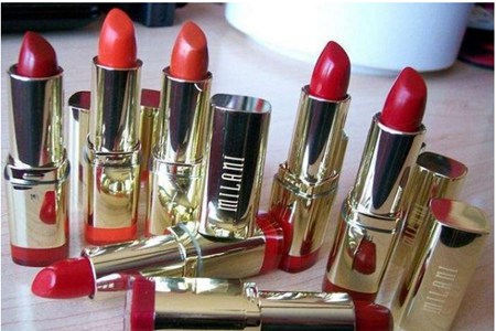 七大平价口红排行榜，好用还不贵上唇光彩迷人