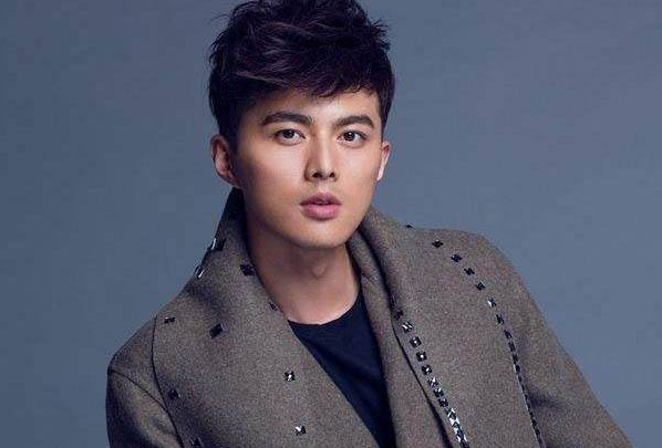 看《还没爱够》冲韩庚却被他吸粉,网友:蒋欣喜欢的男人差不了!