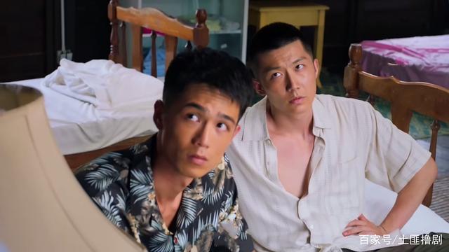 开年硬汉剧《非黑即白》，双男主设定燃爆了！光看这个腹肌就赢了