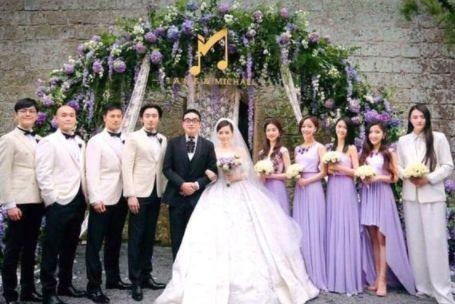 张靓颖被曝或将官宣新恋情，新男友是前夫伴郎，三人关系错综复杂