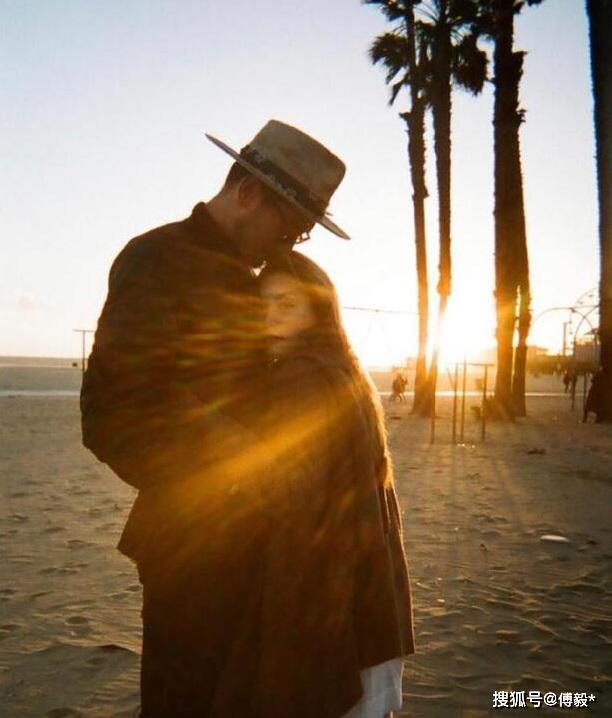 高以翔女友晒两人合照暗示告别,坦言新年将努力让生活重回正轨