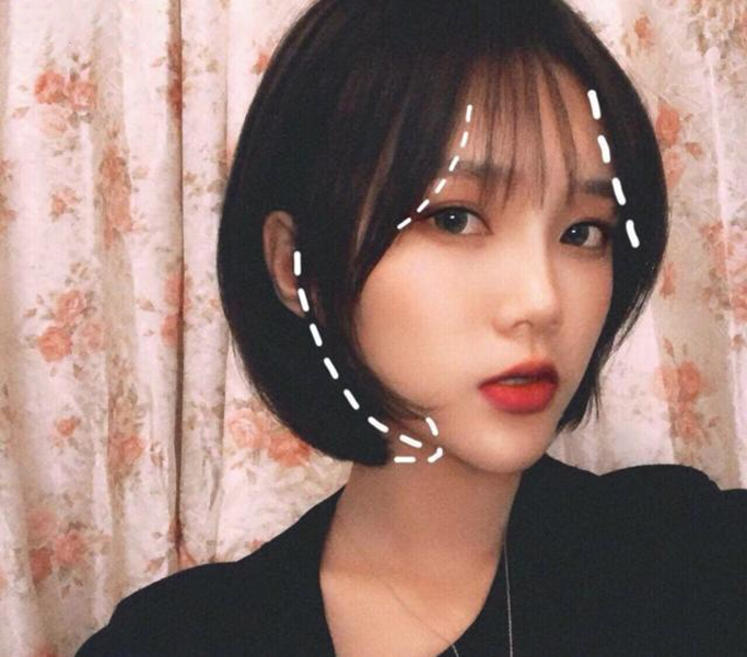 女人别再披头散发了，很显老！今年流行这5种发型，减龄效果好