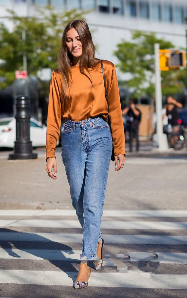 打底裤太俗气,今年冬天流行这条裤子,遮肉显瘦还很保暖