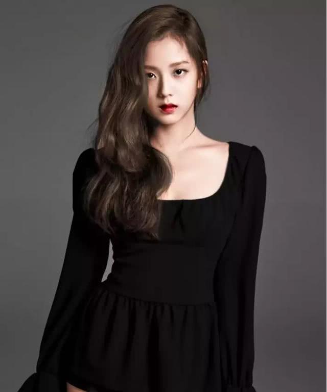 换发型=整容?这5款新年发型太美啦