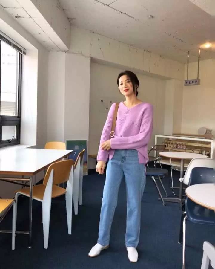 针织衫+拖地裤=秋冬巨洋气穿搭,好看到爆