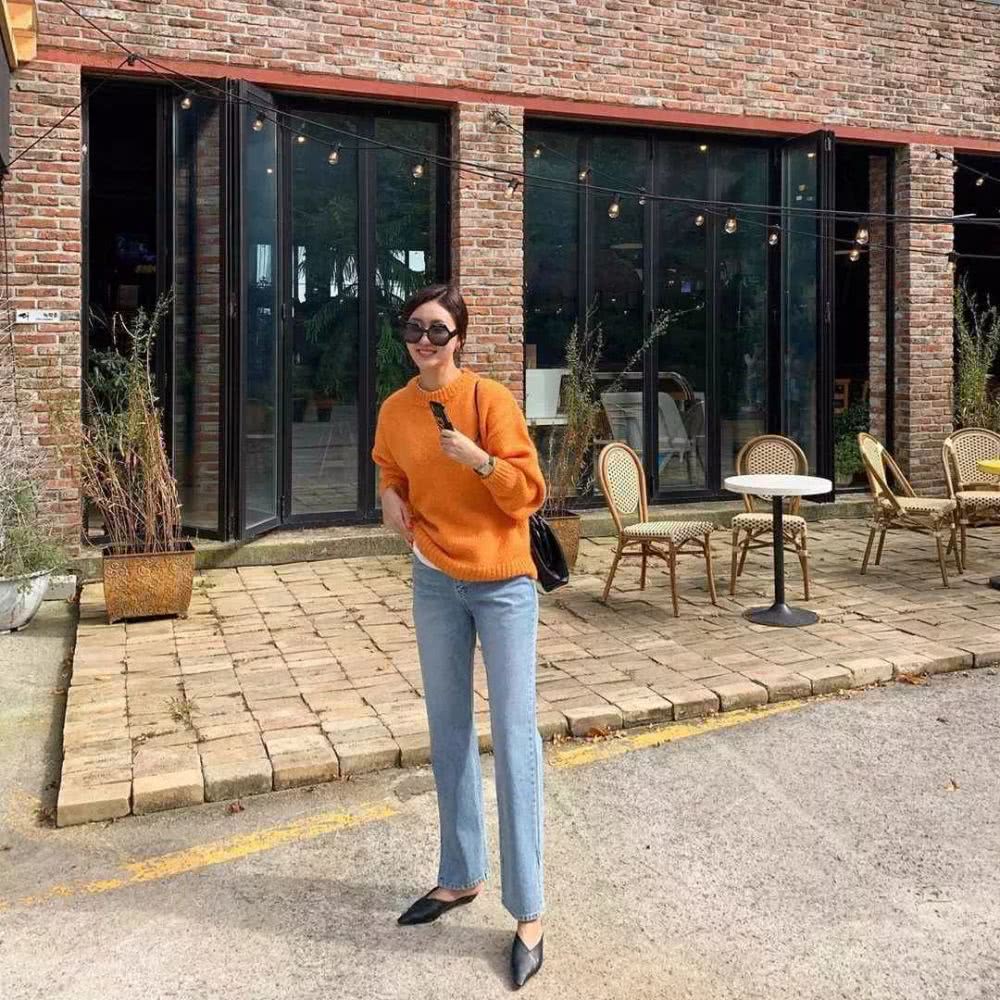 针织衫+拖地裤=秋冬巨洋气穿搭,好看到爆