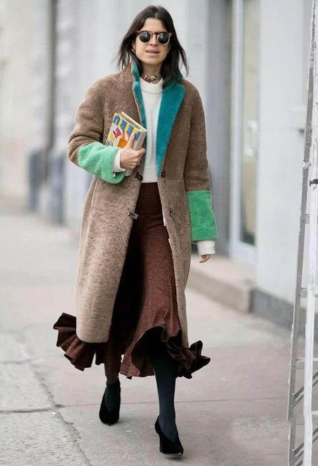 小个女生的大衣穿搭法,选择对了让你秒变气质GIRL