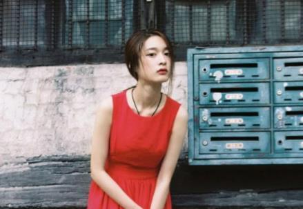 聪明的女人,不为“虚荣”买单