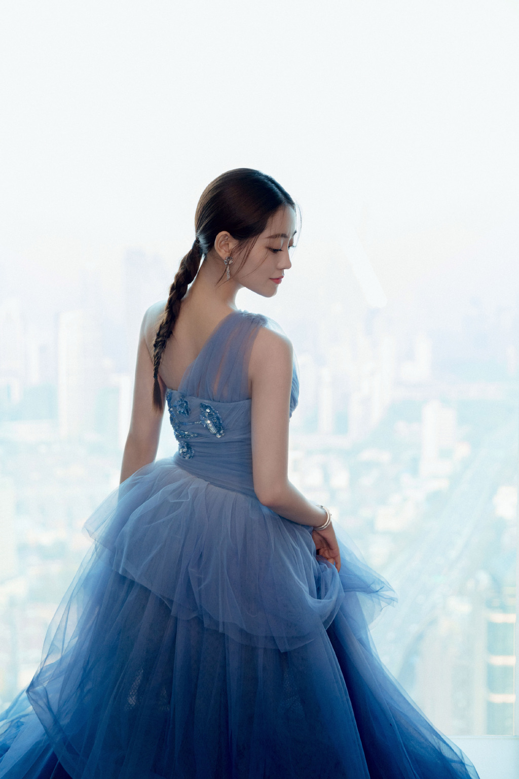 祝绪丹温婉大气性感图片