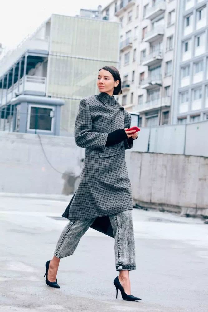 值得入手的 4 种色系下装,让你在人群中脱颖而出!