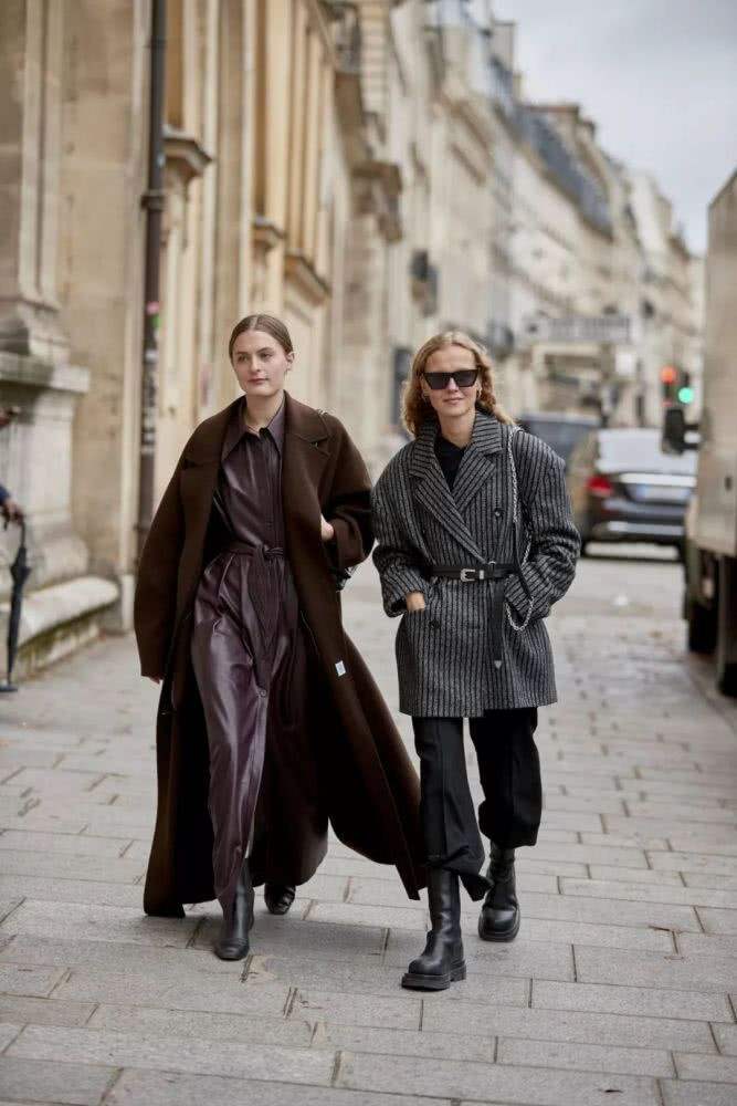 今冬超时髦的3双鞋,都帮你们挑出来了,买它