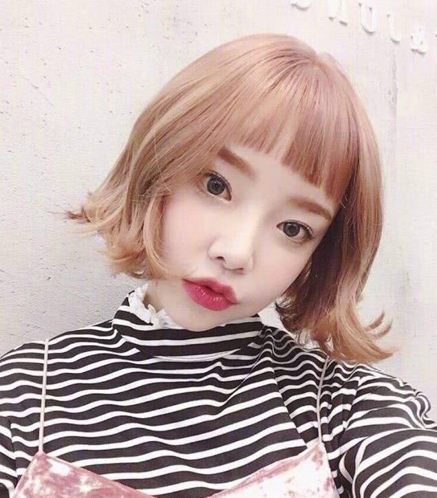 100斤的胖妹子，剪了这个头发之后，看起来不到80斤