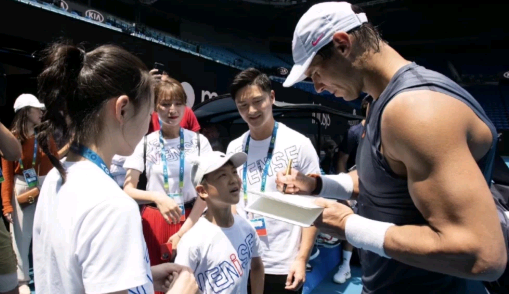 有种长相雷同叫田亮一家人,当四人同框时,才知道什么叫复制粘贴