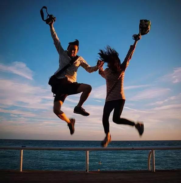 一夜爆红!这对济州夫妇356天穿情侣装,摄影旅行,上演最美爱情