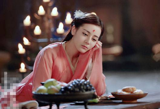 经典造型：赵丽颖最赏心悦目，周慧敏最经典，谁最仙气十足？