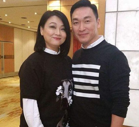 她因服用药物胖到认不出，却嫁给了大帅哥，如今生活幸福美满！