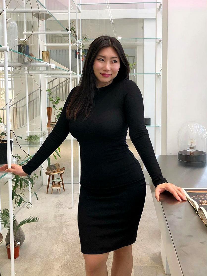 韩国普拉提美人，“大婶”年龄，青葱身材