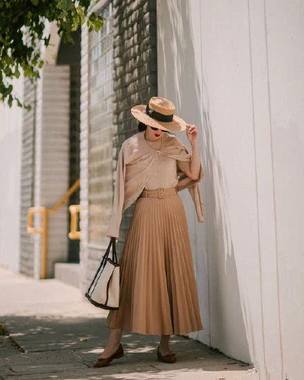 小个子辣妈的四季穿搭圈粉了,时尚百变,矮个子穿出170的气势