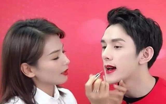 肖战的猫坚果,深度诠释了“一人得道,鸡犬升天”