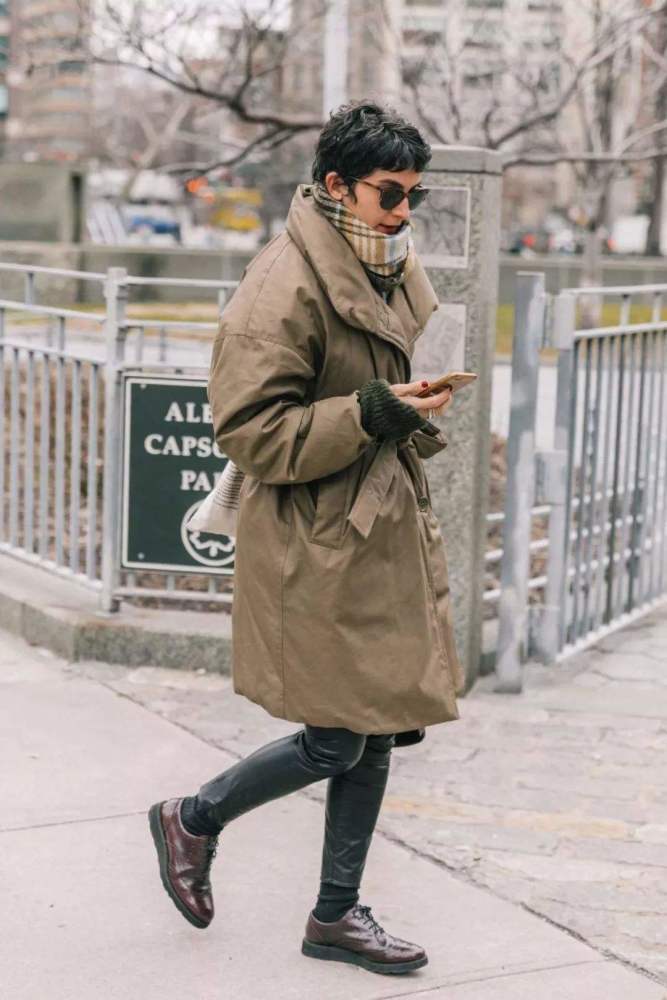 今冬超时髦的3双鞋,都帮你们挑出来了,买它