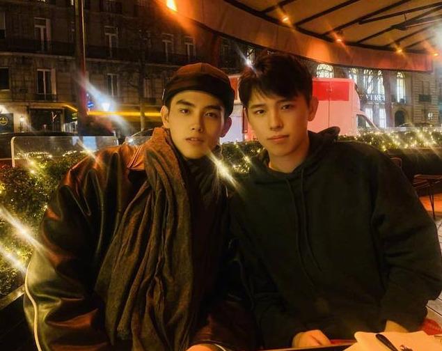 陈凯歌大儿子比陈飞宇还帅，一家子颜值被陈红拉升了好多