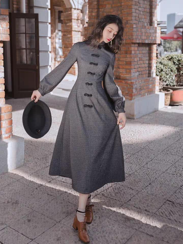 早春很火的连衣裙新穿法,时髦洋气又显身材,高级感太强