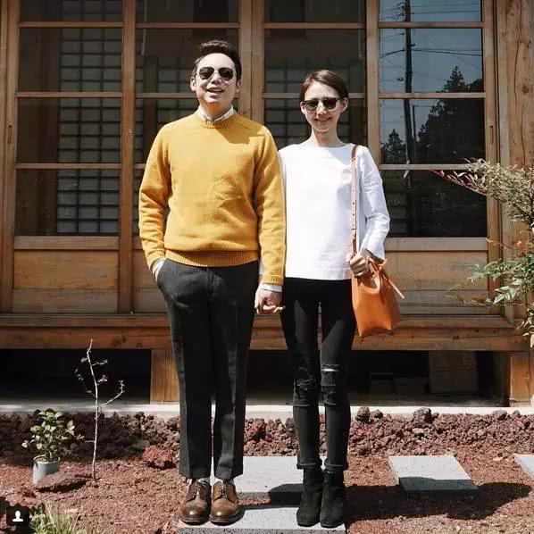 一夜爆红!这对济州夫妇356天穿情侣装,摄影旅行,上演最美爱情