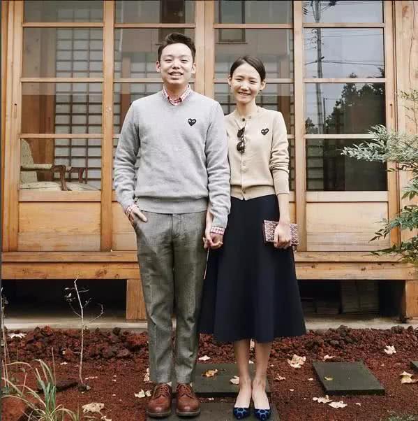 一夜爆红!这对济州夫妇356天穿情侣装,摄影旅行,上演最美爱情