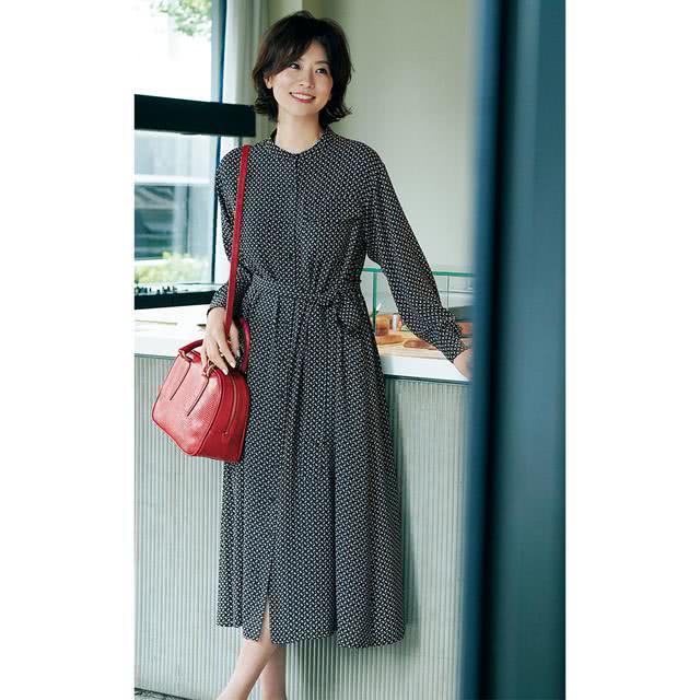 本周穿什么?2020年我们是时候该换个方式穿红色了