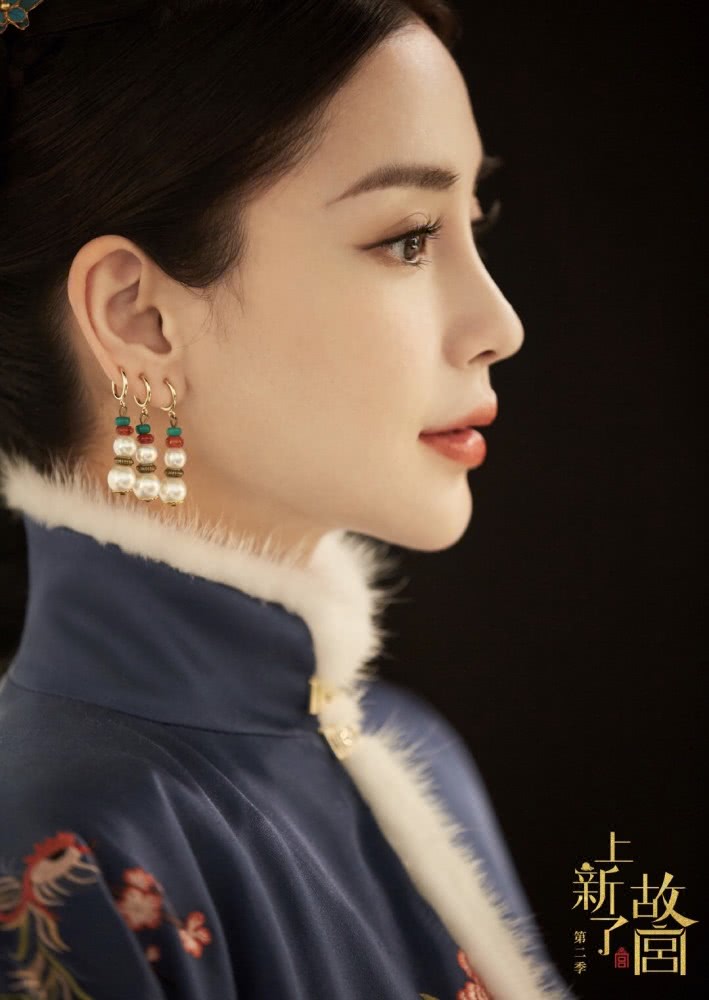 BABY清宫造型首曝光，极具古典风韵神似“魏璎珞”