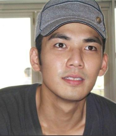 当红男星素颜大揭秘，小鲜肉卸妆后的样子，最后的才是帅哥