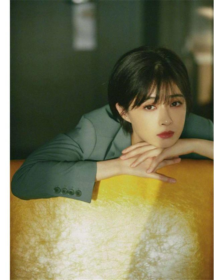 女人别再披头散发了，很显老！今年流行这5种发型，减龄效果好