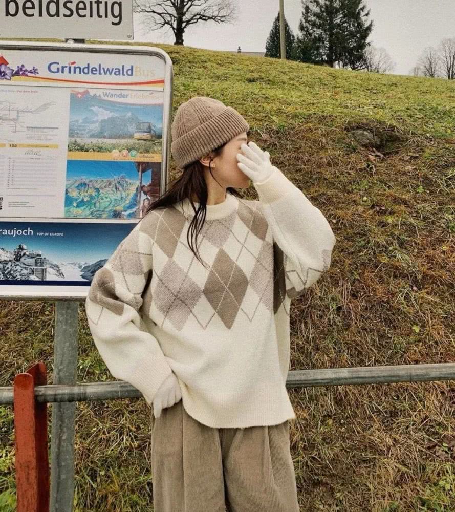 2020流行的“初恋毛衣”什么?GET这几款让你美到犯规