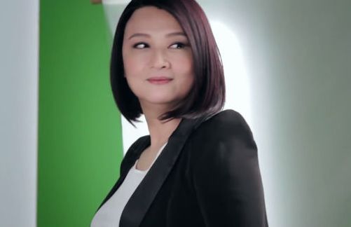 她因服用药物胖到认不出，却嫁给了大帅哥，如今生活幸福美满！