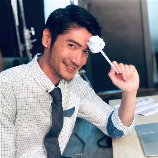 高以翔入梦道别，哥哥泪曝生前最后对话，惹网友鼻酸！