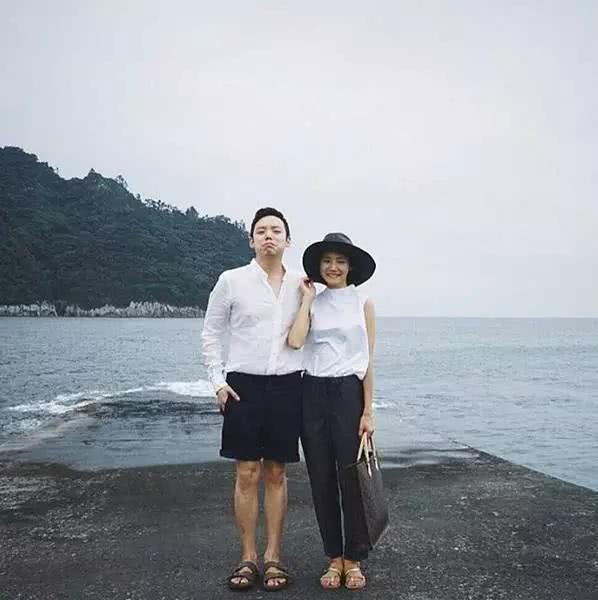 一夜爆红!这对济州夫妇356天穿情侣装,摄影旅行,上演最美爱情