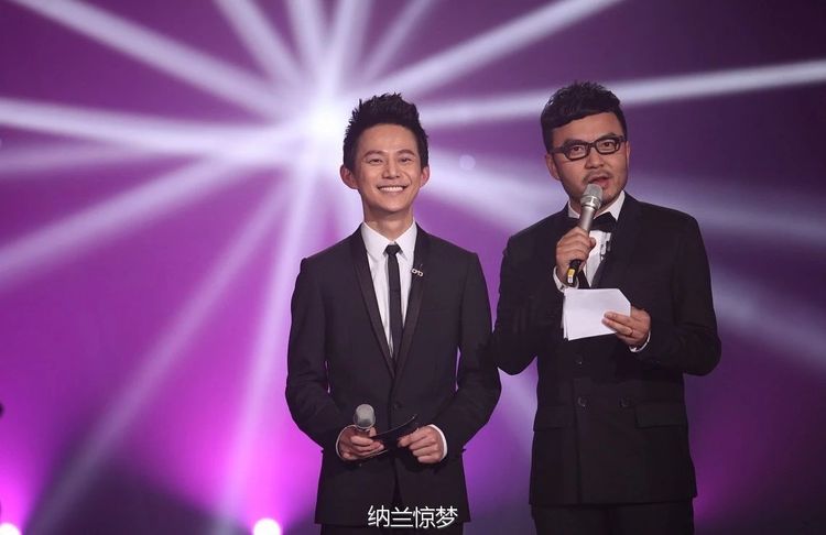 湖南台主持大洗牌，何炅成一哥汪涵惨跟谢娜同级，沈梦辰不再受捧