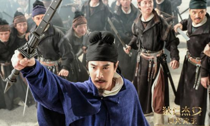 出道就获金钟奖，拥有“整容式演技”，他从电影咖变成了电视剧咖