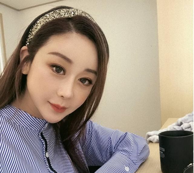 她因拍大尺度电影走红,42岁嫁24岁富二代,今被丈夫宠成女王