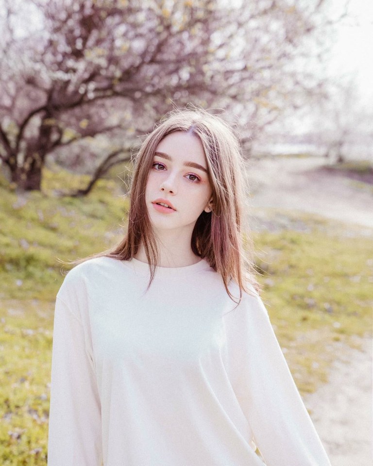 分享俄罗斯小姐姐dasha taran的漂亮美照,实力诠释什么才叫美