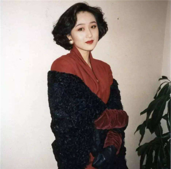 性感女神利智,令赌王何鸿燊疯狂,李连杰为她不要命