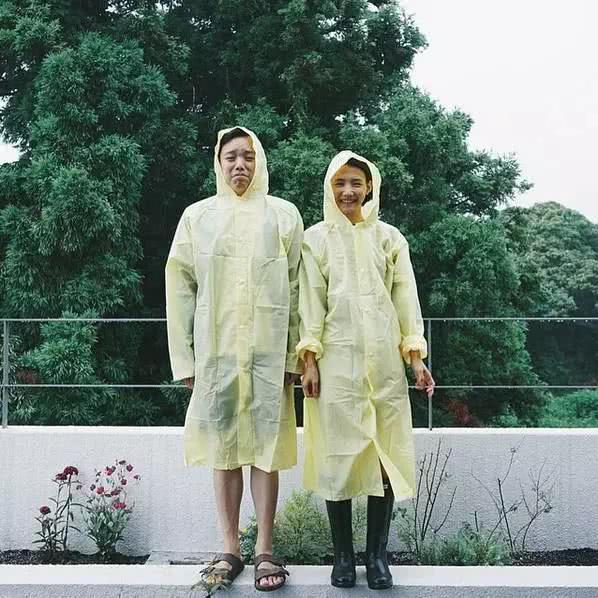 一夜爆红!这对济州夫妇356天穿情侣装,摄影旅行,上演最美爱情