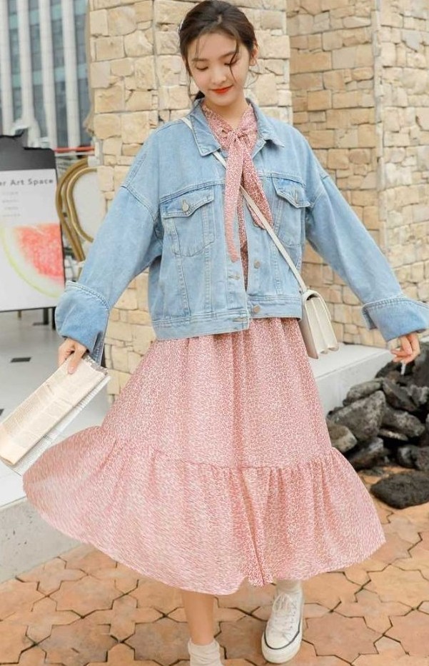 章若楠这是啥神仙颜值？宽大篮球服却穿出了初恋感，太好看了