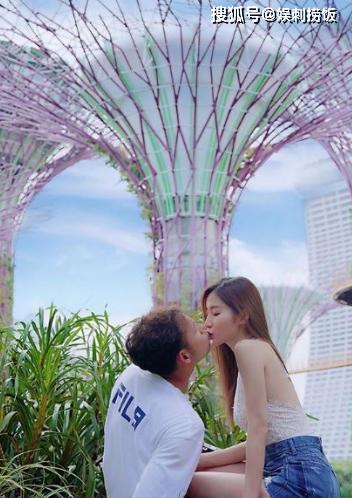 英皇太子爷杨政龙女友宣布诞下女儿，女方虽曾离异但嫁入豪门在即