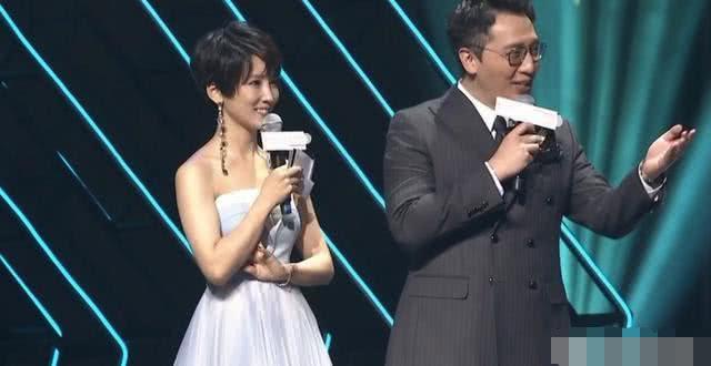 谢楠口误不道歉，把杨紫叫成“黄紫”，杨紫的反应太给对方面子了